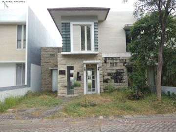 RUMAH CITRA HARMONI (CIPUTRA GRUP) HADAP UTARA