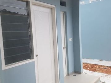 Rumah Mewah Alam Sutera Orlando Dekat Tol Mall Semi Furnish 2 Lantai