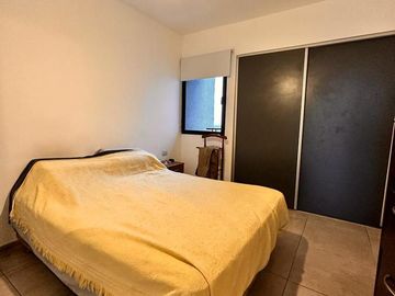 Increíble departamento de 2 dormitorios con terraza y cochera en Gral. Paz al 100
