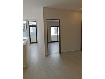 Casa Venta Bosques de Las Misiones con Hab PB, Santiago