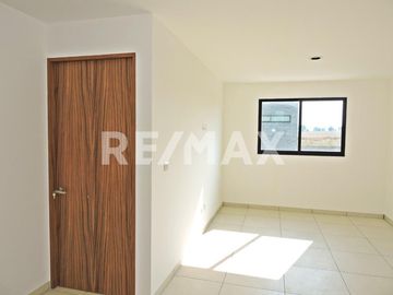 VENTA DE CASA EN MEXICALTZINGO 
