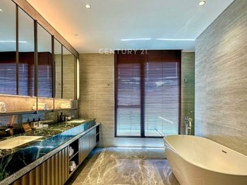 Rumah Indent Layton Navapark BSD Serpong #256037