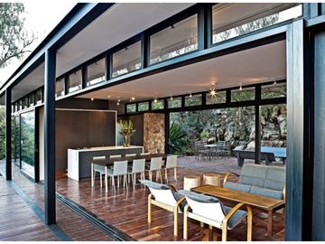 CV CASA EN STA. MAGDALENA, TILOXTOC, VALLE DE BRAVO (ML)