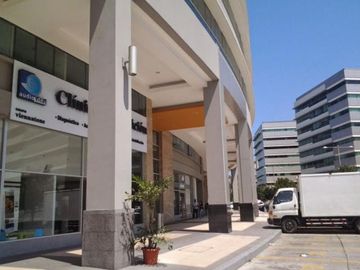 Local Comercial en Venta - Alquiler en Parque Empresarial Colón
