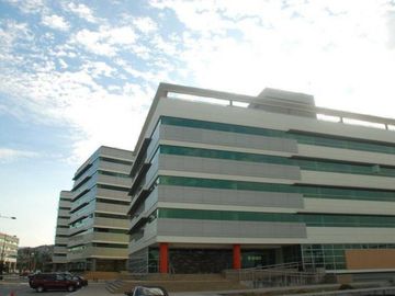 Local Comercial en Venta - Alquiler en Parque Empresarial Colón