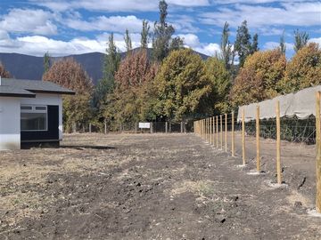 Nueva 200 m2 en 5154 de terreno 3D estar 3 baños. Piscina