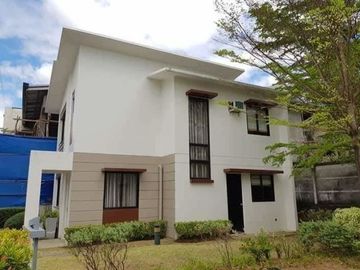 HOUSE AND LOT FOR SALE