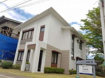 HOUSE AND LOT FOR SALE