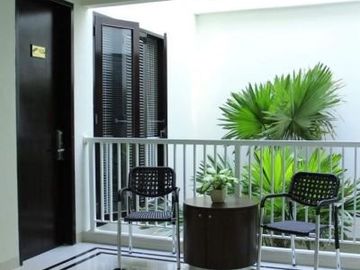 RUMAH EX GUESS HOUSE DIJUAL DI PONDOK INDAH