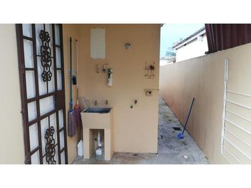 Se vende casa en La Arboleda, Clusters Los Olivos