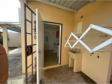 Se vende casa en La Arboleda, Clusters Los Olivos