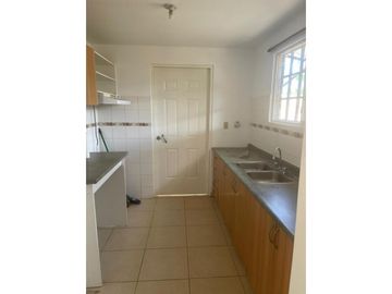 Se vende casa en La Arboleda, Clusters Los Olivos