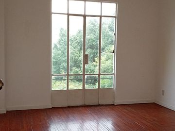 INSURGENTES SUR # 402 DEPTO 8 COL. ROMA SUR