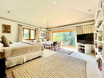 Casa en venta de 665m2 en Lo Barnechea