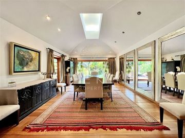 Casa en venta de 665m2 en Lo Barnechea