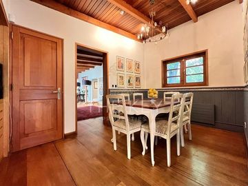 Casa en venta de 665m2 en Lo Barnechea