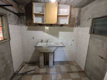 Casa con Departamento en venta en Gregorio de Laferrere