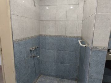 Casa con Departamento en venta en Gregorio de Laferrere