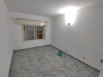 Casa con Departamento en venta en Gregorio de Laferrere