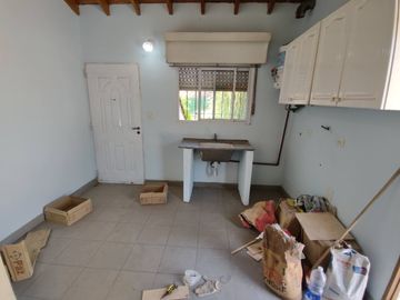 Casa con Departamento en venta en Gregorio de Laferrere