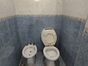 Casa con Departamento en venta en Gregorio de Laferrere
