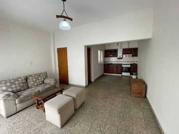 Casa PH en venta en Haedo Sur