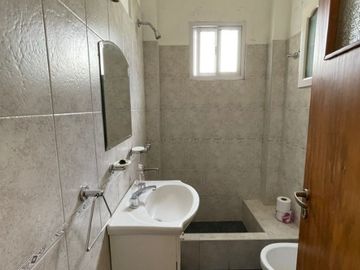 Casa PH en venta en Haedo Sur