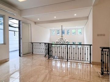 DIJUAL RUMAH di Jl SOLO / MENTENG, JAKPUS