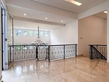DIJUAL RUMAH di Jl SOLO / MENTENG, JAKPUS