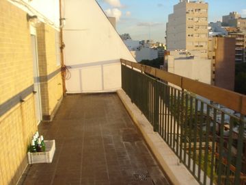 2 Ambientes c/BALCON TERRAZA
