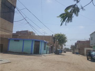 REMATE DE CASA EN SAUL CANTORAL - CHICLAYO