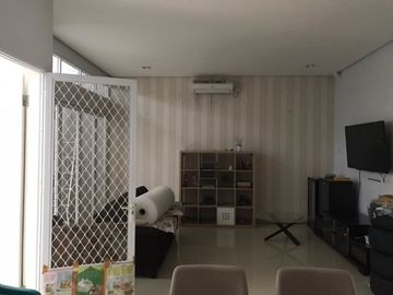 Rumah cluster second mewah bebas banjir 2 lantai di Grand galaxy Citi Bekasi