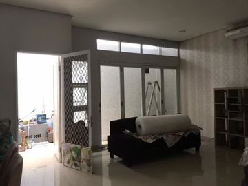 Rumah cluster second mewah bebas banjir 2 lantai di Grand galaxy Citi Bekasi