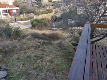 PROMOCIÃN DOLARES 60.000! Casa de 1 dormitorio y amplio terreno con increible vista al lago