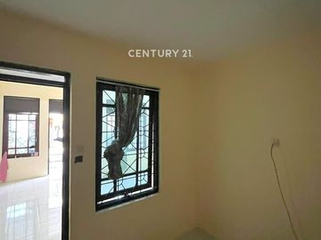 Dijual Rumah 2 Lantai Lokasi Samping Kampus STAN 8993