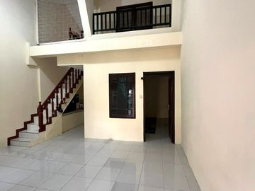 Dijual Rumah 2 Lantai Lokasi Samping Kampus STAN 8993