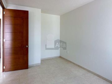 Residencia nueva a 2 minutos del la estación del Tren Interurbano en Metepec