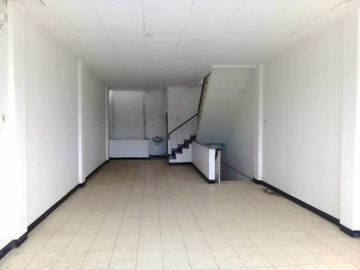 Jual Murah Ruko Strategis Jalan Raya Surotokunto Karawang Timur