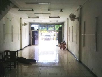 Jual Murah Ruko Strategis Jalan Raya Surotokunto Karawang Timur