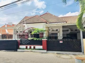 Turun Harga 2,5M>1,55M Rumah Dijual Jogja Cantik Stretagis dkt UGM jl Kaliurang km 6,5