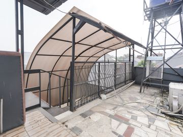 Rumah Hadap Timur LB 550 SHM 10 Menit ke Kota Kasablanka J-40769
