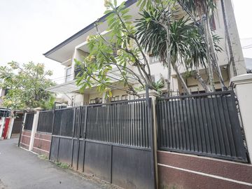 Rumah Hadap Timur LB 550 SHM 10 Menit ke Kota Kasablanka J-40769