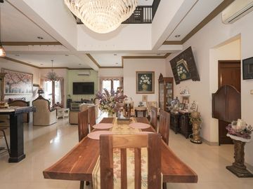 Rumah Hadap Timur LB 550 SHM 10 Menit ke Kota Kasablanka J-40769