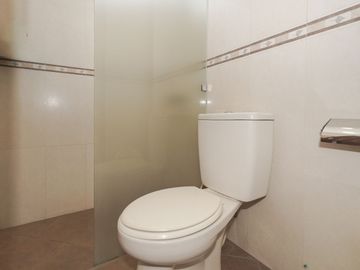 Rumah Hadap Timur LB 550 SHM 10 Menit ke Kota Kasablanka J-40769
