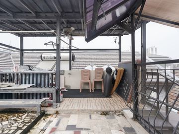 Rumah Hadap Timur LB 550 SHM 10 Menit ke Kota Kasablanka J-40769
