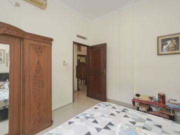 Rumah Hadap Timur LB 550 SHM 10 Menit ke Kota Kasablanka J-40769