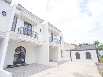 Rumah 2 Lt SHM 5 Mnt ke Gerbang Tol Sawangan Dibantu KPR J-48448