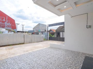 Rumah 2 Lt SHM 5 Mnt ke Gerbang Tol Sawangan Dibantu KPR J-48448