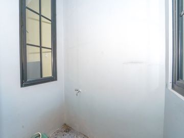 Rumah 2 Lt SHM 5 Mnt ke Gerbang Tol Sawangan Dibantu KPR J-48448