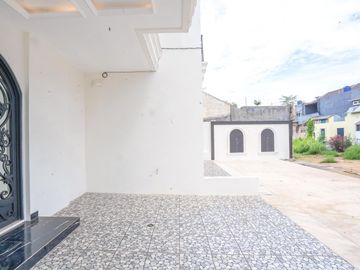 Rumah 2 Lt SHM 5 Mnt ke Gerbang Tol Sawangan Dibantu KPR J-48448